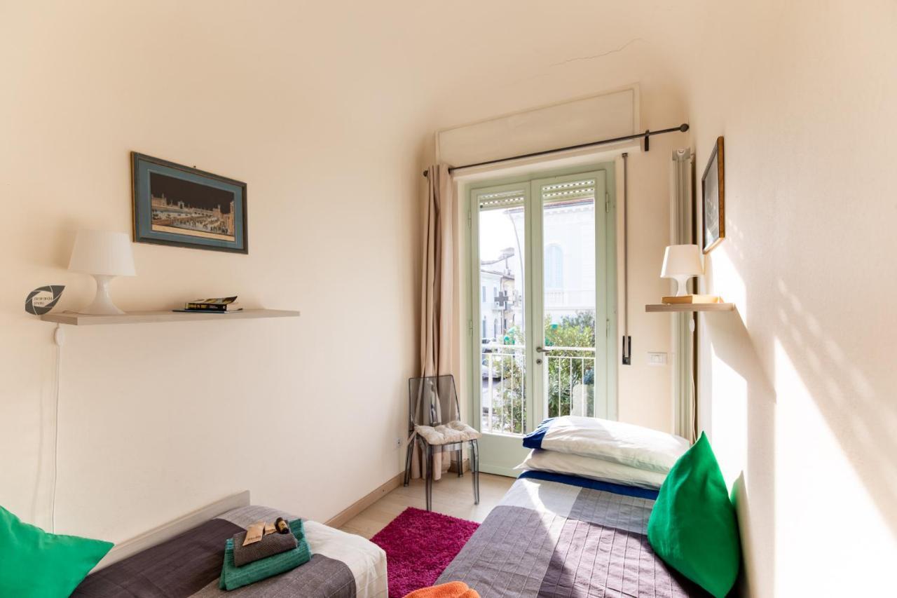 Foscolo Apartment Виареджо Екстериор снимка