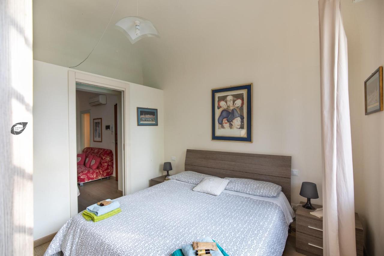 Foscolo Apartment Виареджо Екстериор снимка