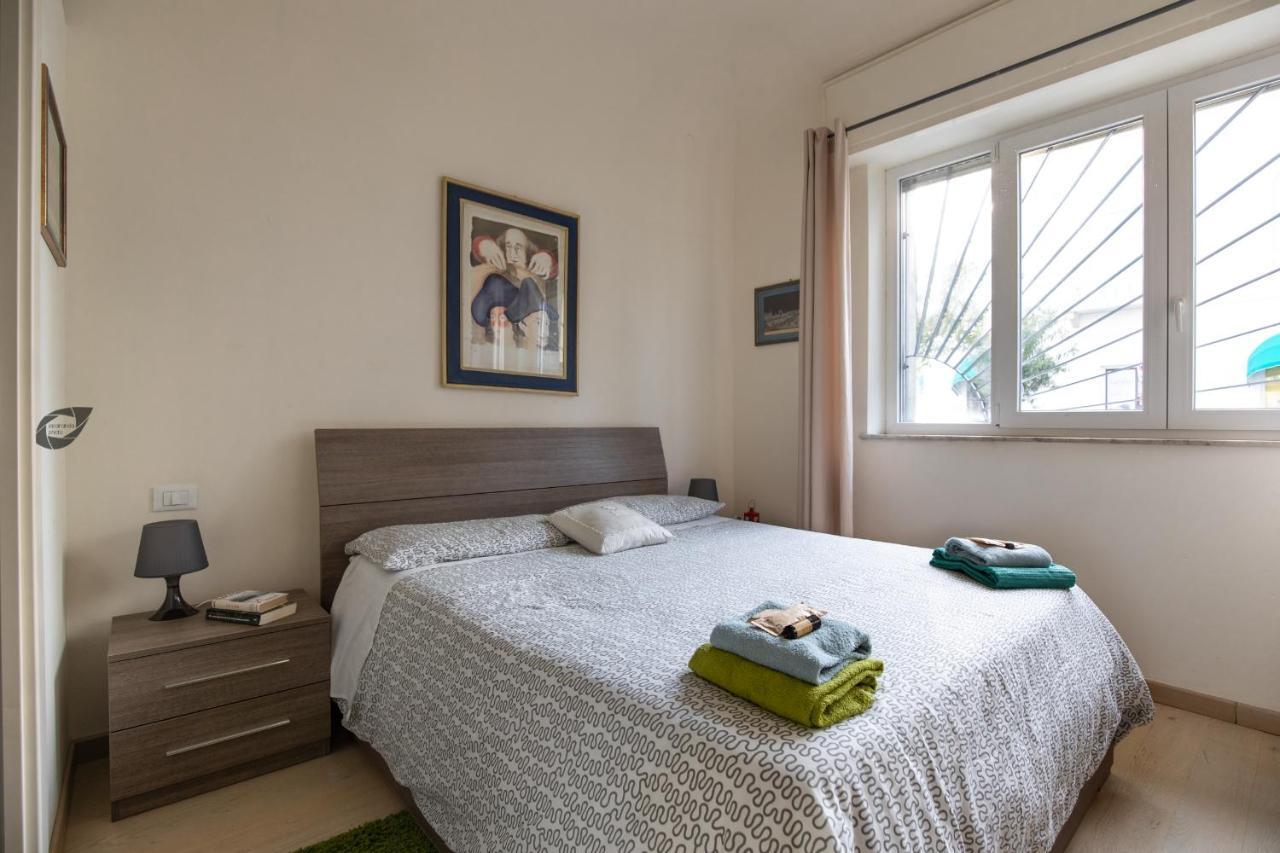 Foscolo Apartment Виареджо Екстериор снимка